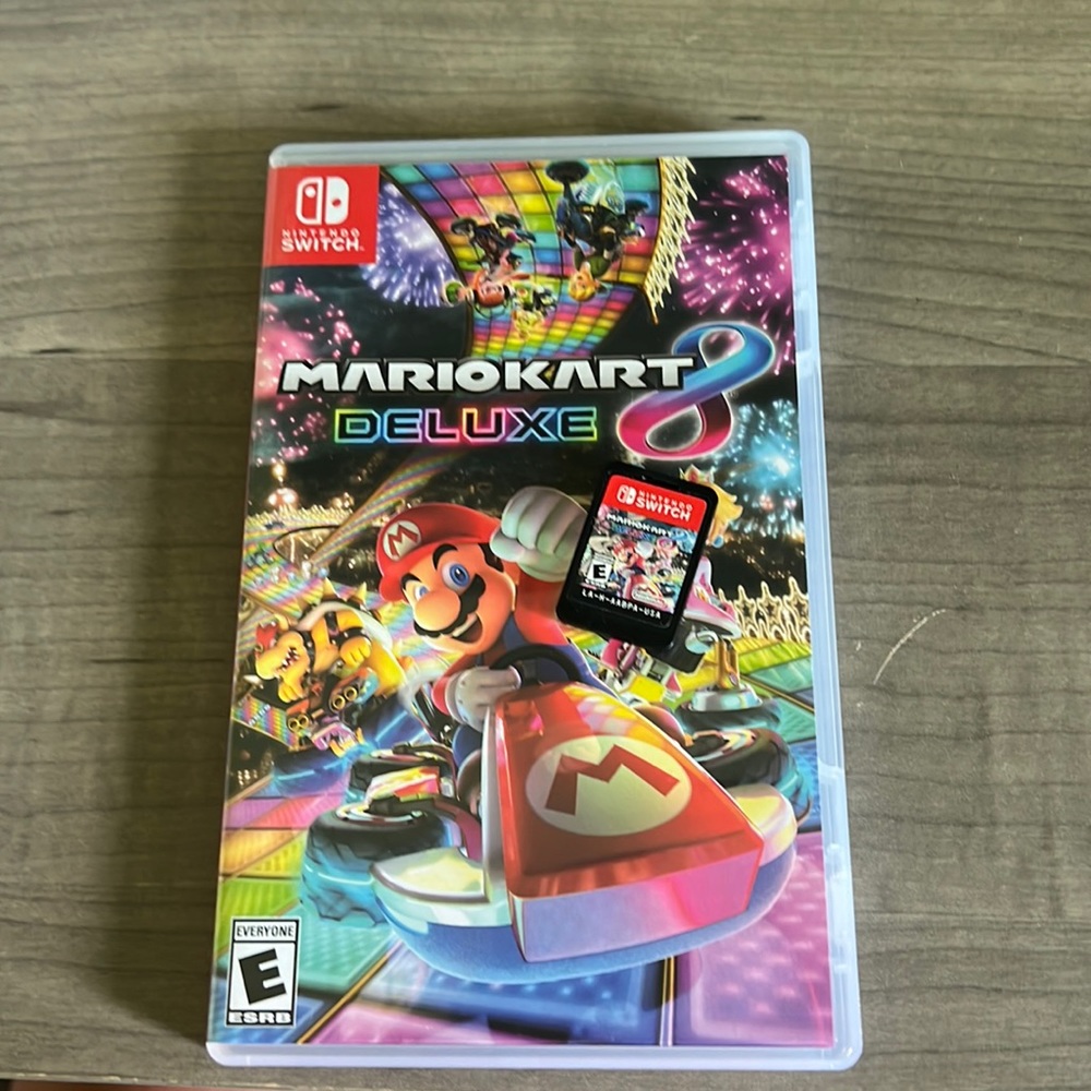 Mario Kart 8 Deluxe Switch Game